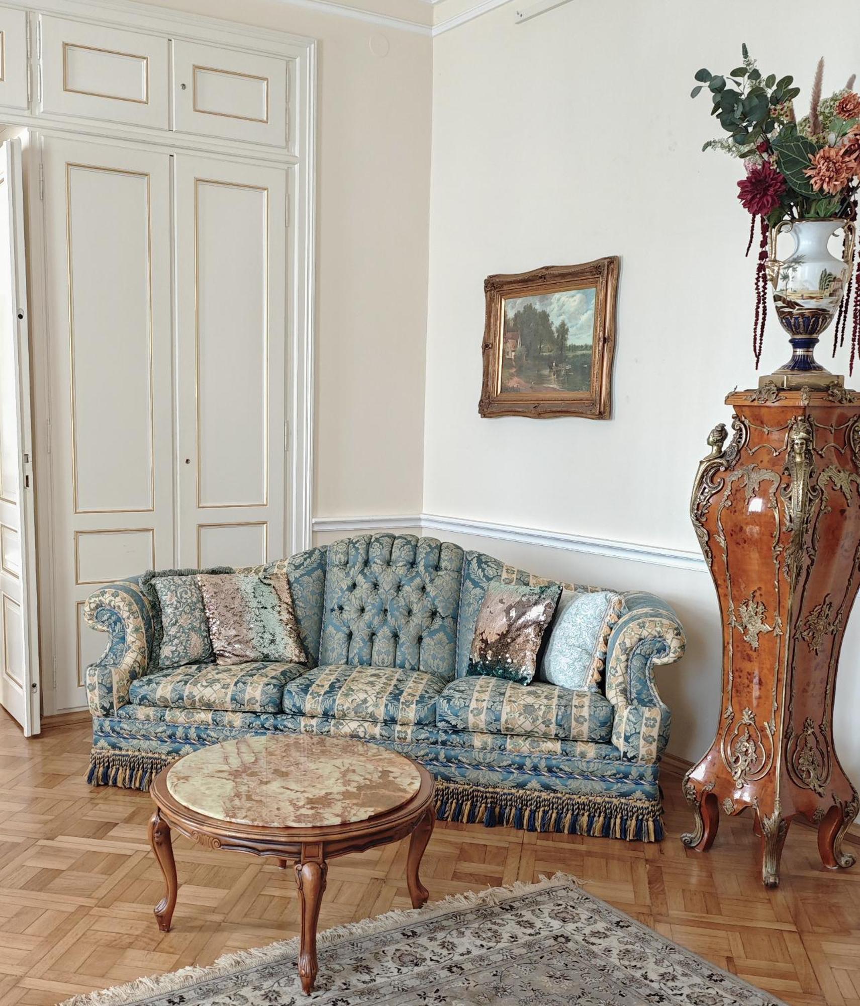 Villa With Hot-Tub, Terrace And Garden, Wenceslass Square Прага Екстериор снимка